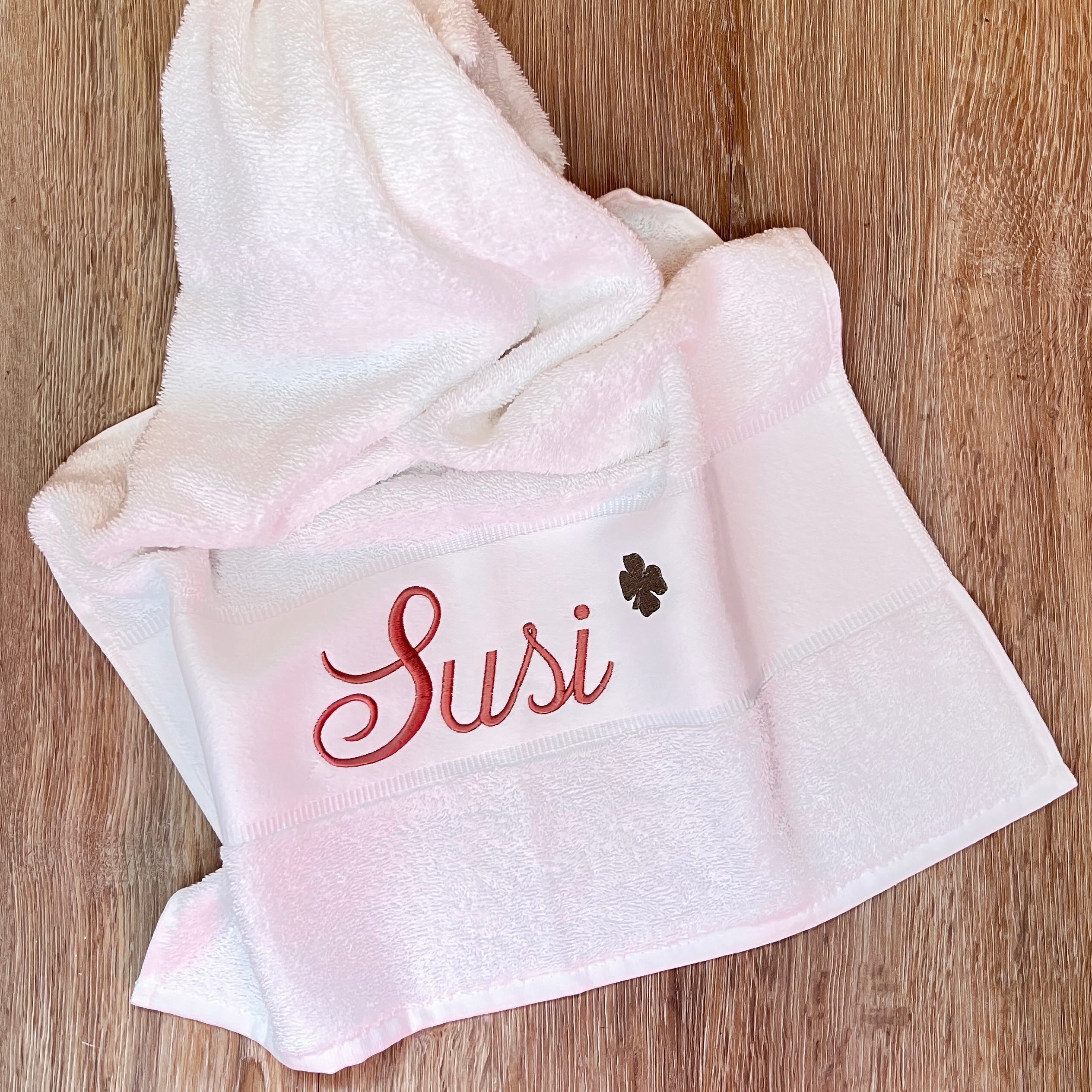 Handtuch Kleeblatt mit Namen