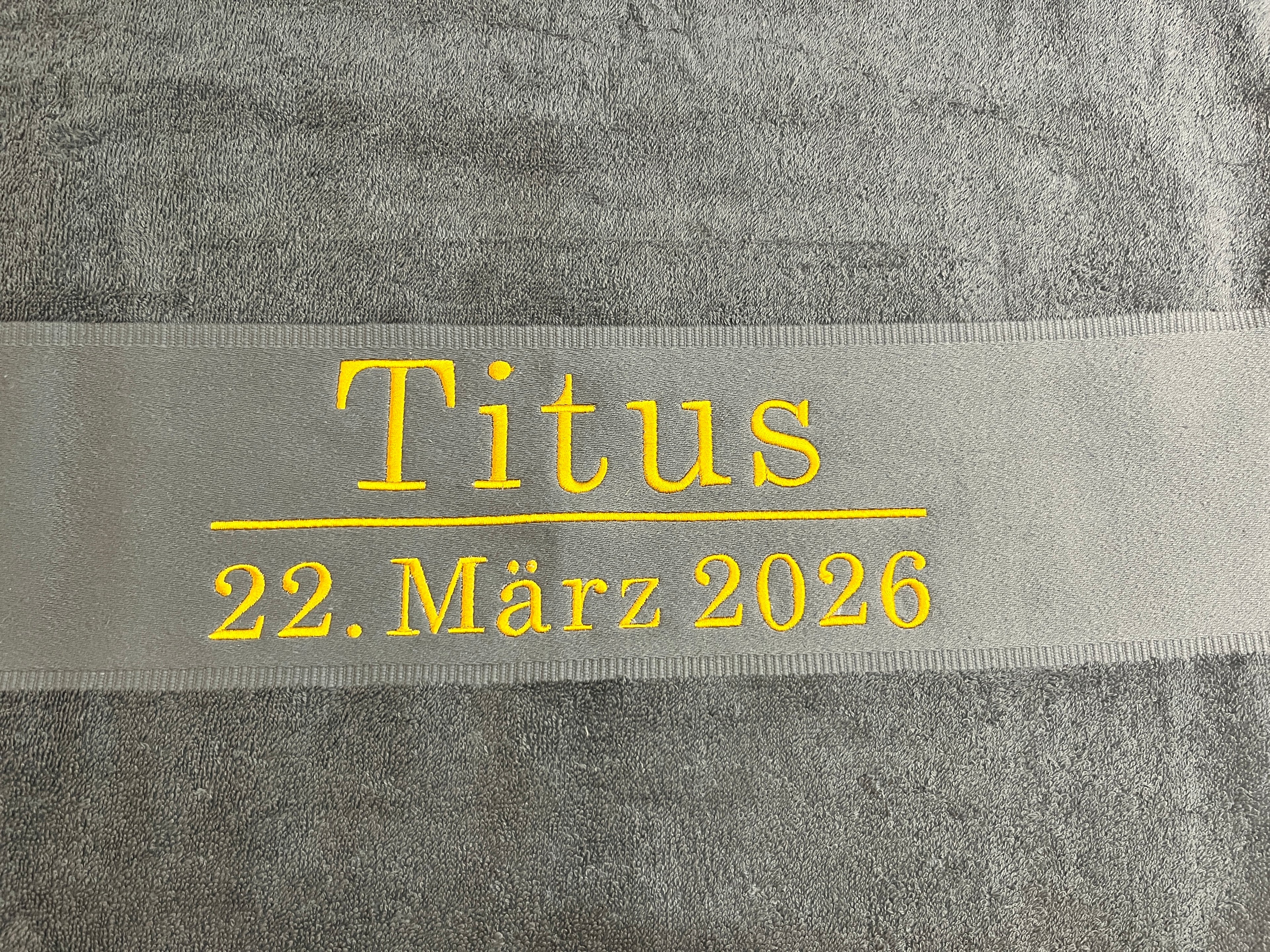 Duschtuch mit Name | Geschenk zur Kommunion, Taufe oder Konfirmation